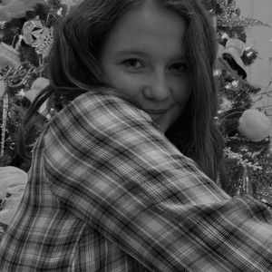 Meet your Posher, Carla stefania